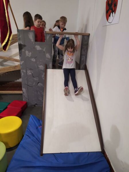 279746795 525450165942586 7529278463592032804 n